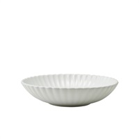 Click for a bigger picture.Incise Porcelain Scalloped Coupe Bowl 20cm